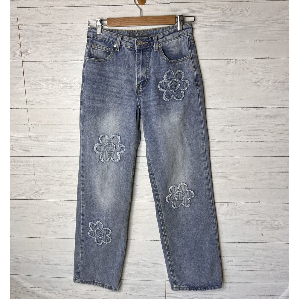 Cali 1850 Jeans Womens Size 7/28 Flower Daisy Patch Denim Jeans Cotton Blend - Picture 4 of 16